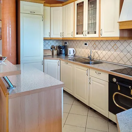 Adrian-1 By Interhome Apartamento