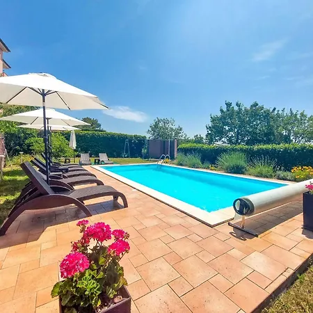 Adrian-1 By Interhome Apartamento