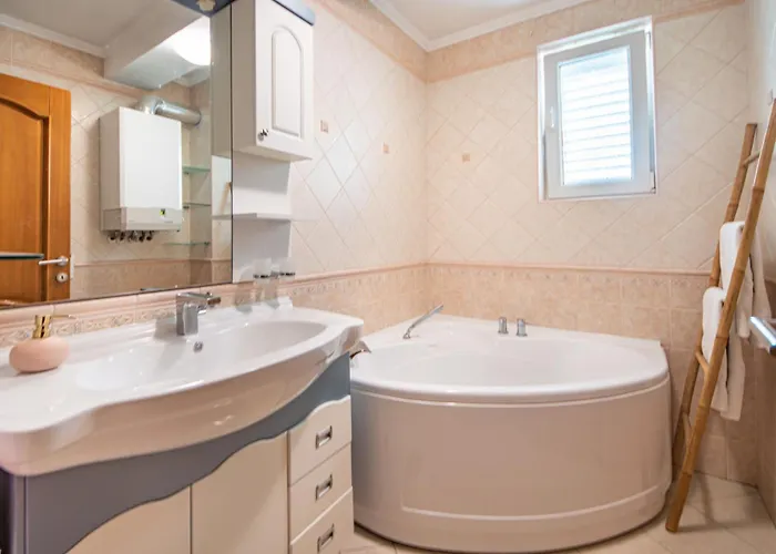 Apartment Adrian-1 By Interhome Kastav